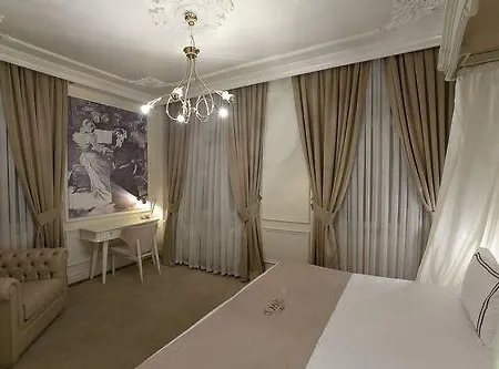 Galata Antique - Special Category Istanbul