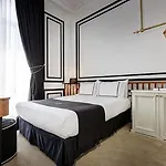 Galata Antique - Special Category Стамбул