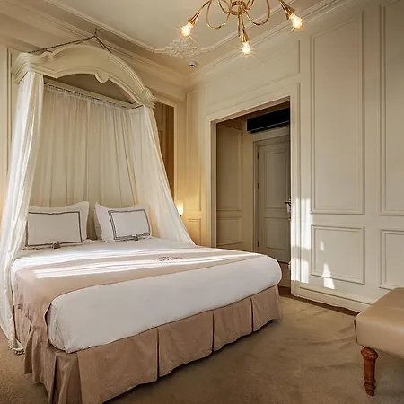 Galata Antique - Special Category Stambuł